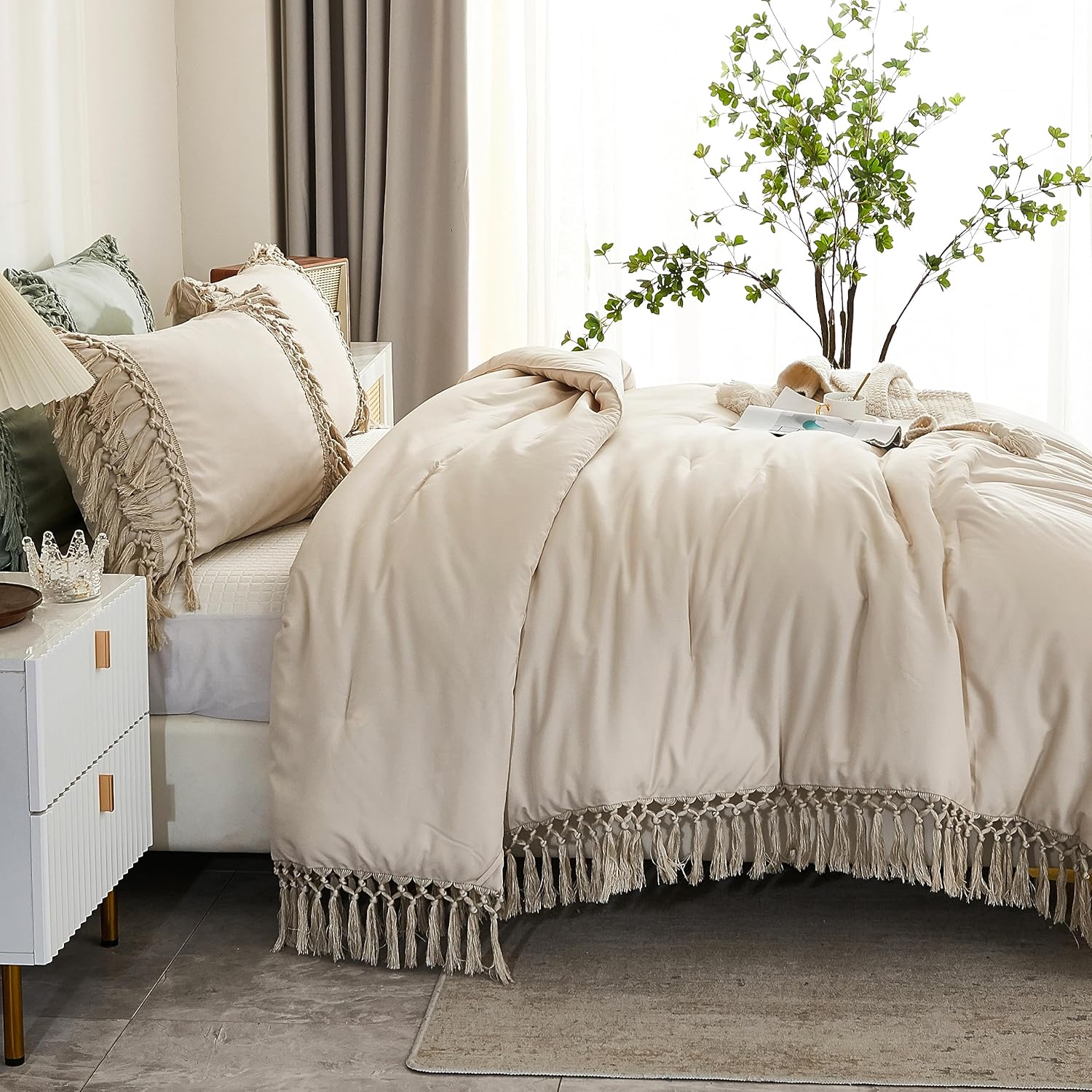 Andency King Size Comforter Set Beige, 3 Pieces Boho Tassel Lightweight Soft Bedding Comforter Sets for King Bed, All Season Fluffy Bed Set (104x90In Comforter & 2 Pillowcases)